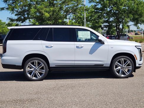 New 2026 Cadillac Escalade Platinum Sport w/ LPO, Floor Liner Package AWD/4WD image 46
