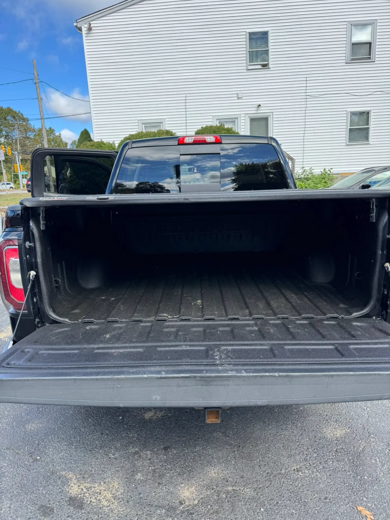 Used 2016 GMC Sierra 1500 Denali AWD/4WD image 29