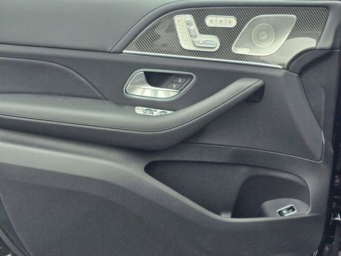 New 2026 Mercedes-Benz GLS 63 AMG 4MATIC image 38