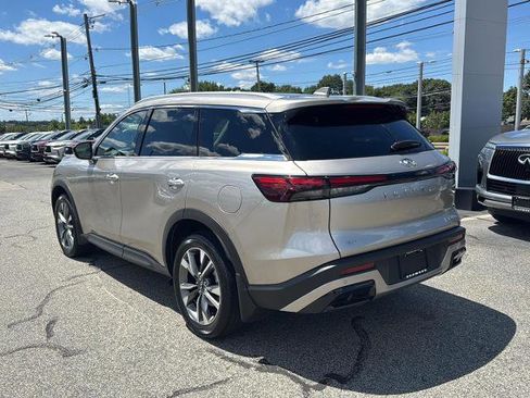 Certified 2024 INFINITI QX60 Luxe w/ Vision Package image 6