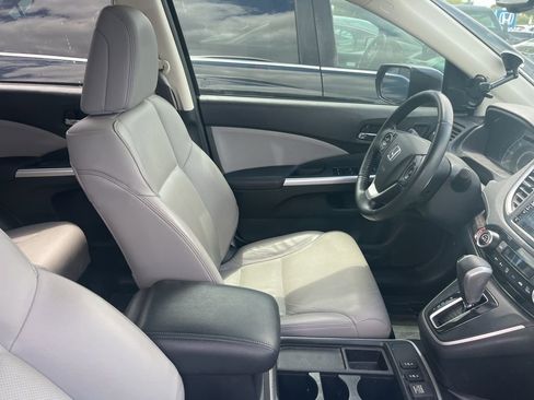 Used 2016 Honda CR-V Touring image 4