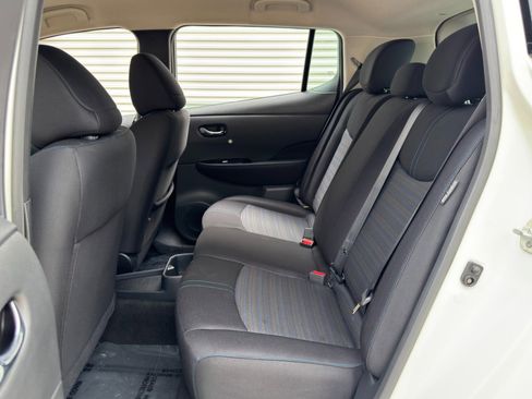 Used 2023 Nissan Leaf SV Plus FWD image 35