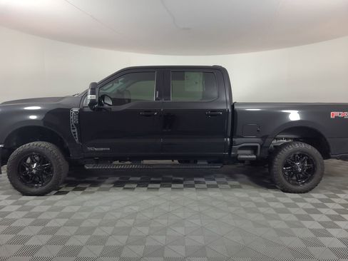 Used 2023 Ford F250 Lariat w/ Lariat Ultimate Package image 6