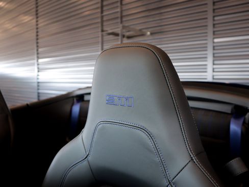 Used 2025 Porsche 911 Carrera T image 6