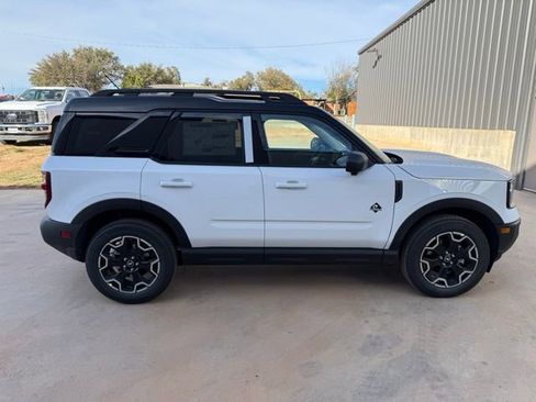 New 2025 Ford Bronco Sport Outer Banks w/ Outer Banks Tech Package+ image 9