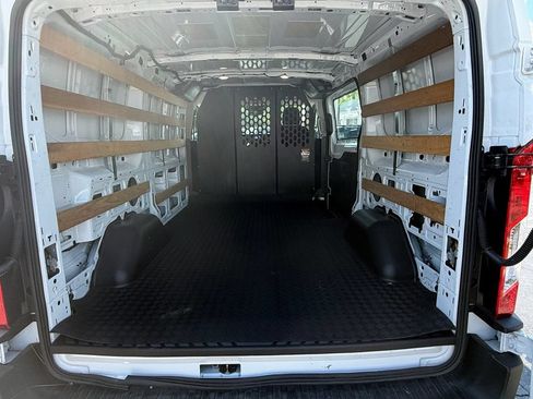 Used 2025 Ford Transit 250 Low Roof w/ Exterior Upgrade Package RWD image 16