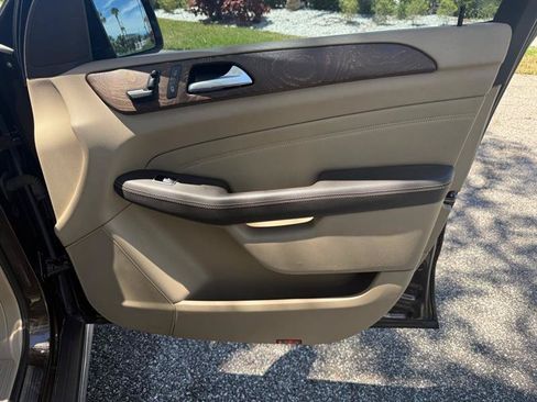 Used 2013 Mercedes-Benz ML 350 2WD image 22