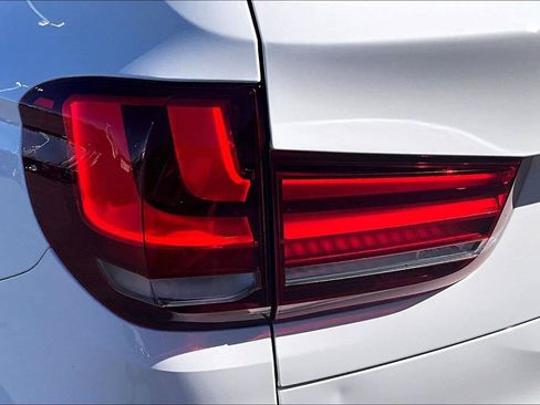 Used 2016 BMW X5 xDrive35d AWD/4WD image 23