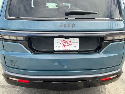 New 2026 Jeep Grand Wagoneer 4WD image 16