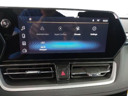 New 2026 Chevrolet TrailBlazer LT w/ Convenience Package AWD/4WD image 21