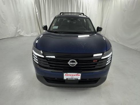 New 2026 Nissan Kicks SR w/ Cold Weather Package AWD/4WD image 8