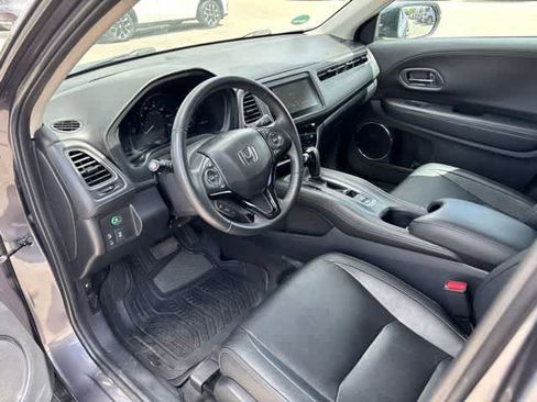 Used 2021 Honda HR-V EX-L image 9