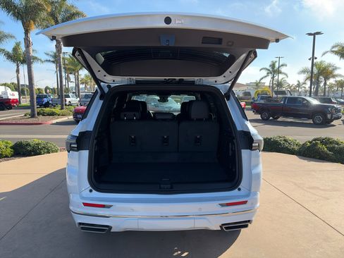 New 2026 Buick Enclave Avenir w/ Super Cruise Package FWD image 7