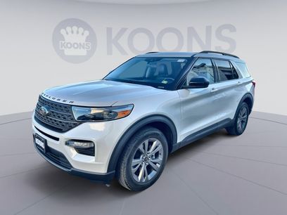 Certified 2022 Ford Explorer XLT w/ Equipment Group 202A