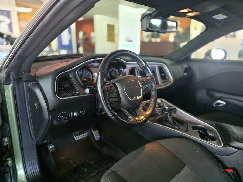 Used 2022 Dodge Challenger R/T w/ Blacktop Package RWD image 8