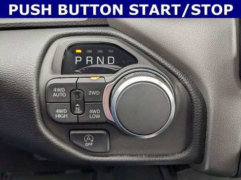 New 2026 RAM 1500 Big Horn AWD/4WD image 14