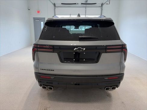 New 2026 Chevrolet Traverse LT w/ Midnight/Sport Edition image 5
