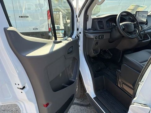 New 2026 Ford Transit 250 148 High Roof RWD image 8