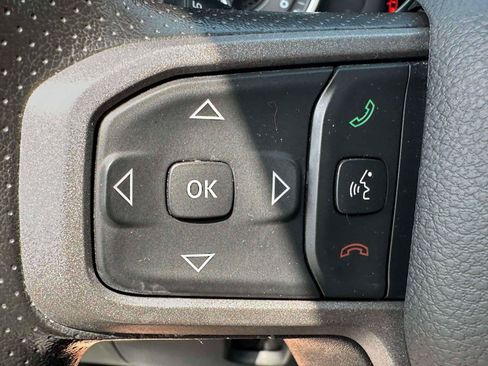 Used 2023 RAM 1500 Tradesman AWD/4WD image 18