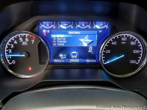 Used 2022 Ford F150 XLT w/ Equipment Group 302A High image 16