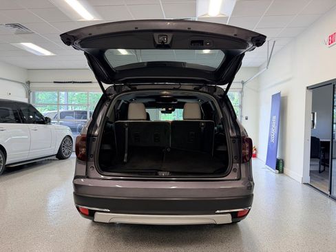 Used 2021 Honda Pilot Touring image 15