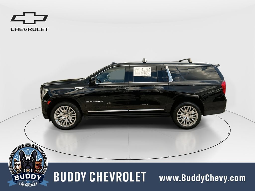Used 2023 GMC Yukon XL Denali AWD/4WD image 5