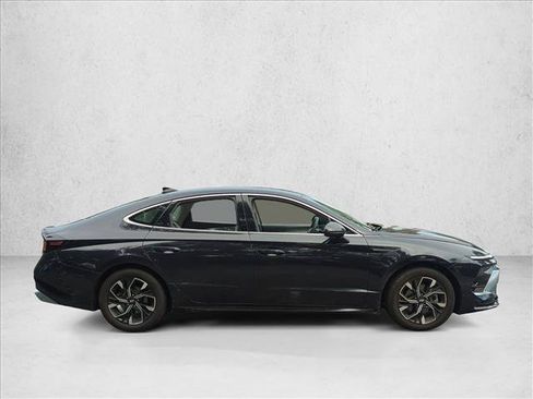 Used 2024 Hyundai Sonata SEL FWD image 4