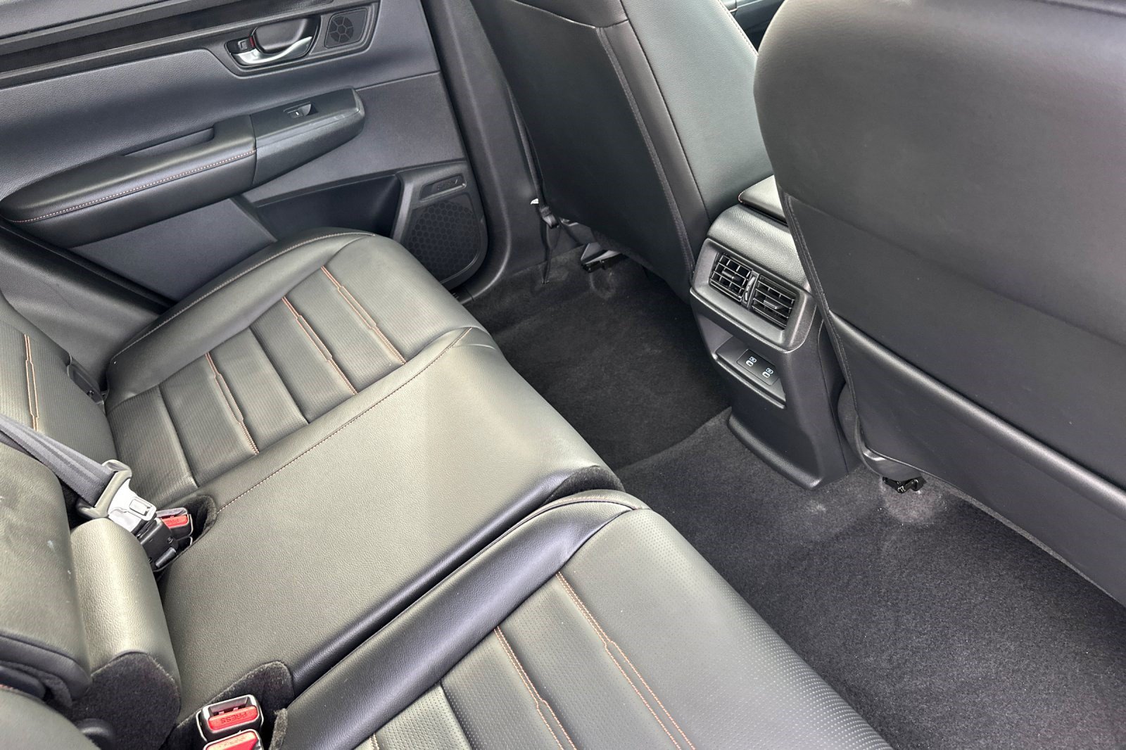Used 2025 Honda CR-V Sport-L image 32