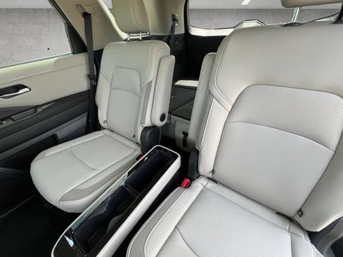 New 2026 Nissan Pathfinder SL w/ SL Premium Package FWD image 23