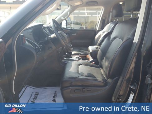 Used 2019 Nissan Armada SL w/ Premium Package image 3