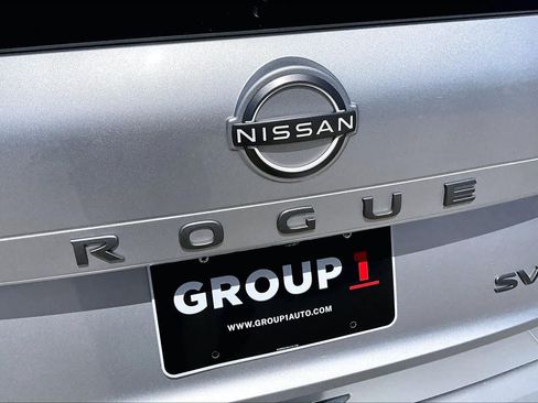Used 2024 Nissan Rogue SV AWD/4WD image 30