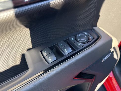 Used 2023 Chevrolet Silverado 1500 ZR2 image 12