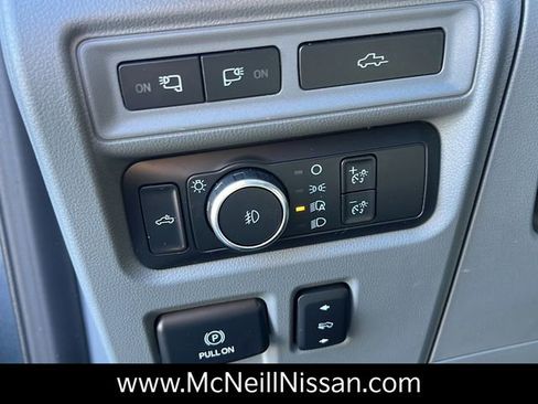 Used 2024 Chevrolet Silverado 1500 High Country w/ High Country Premium Package image 18