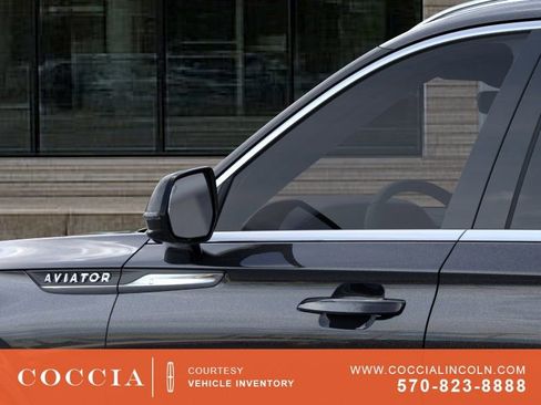 New 2026 Lincoln Aviator AWD image 20