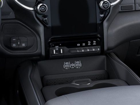 New 2026 RAM 2500 Big Horn AWD/4WD image 32