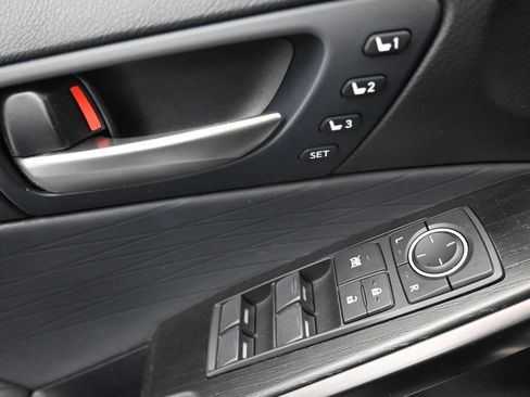 Used 2024 Lexus IS 300 w/ Premium Package RWD image 19
