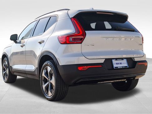 New 2026 Volvo XC40 B5 Plus w/ Protection Package Premier image 7