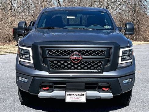 Used 2024 Nissan Titan PRO-4X w/ Pro-4x Convenience Package image 6