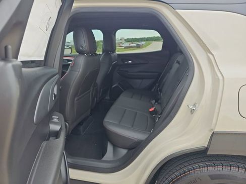 New 2026 Chevrolet TrailBlazer RS FWD image 24
