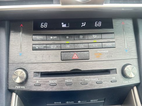 Used 2019 Lexus IS 300 w/ Navigation Package RWD image 22