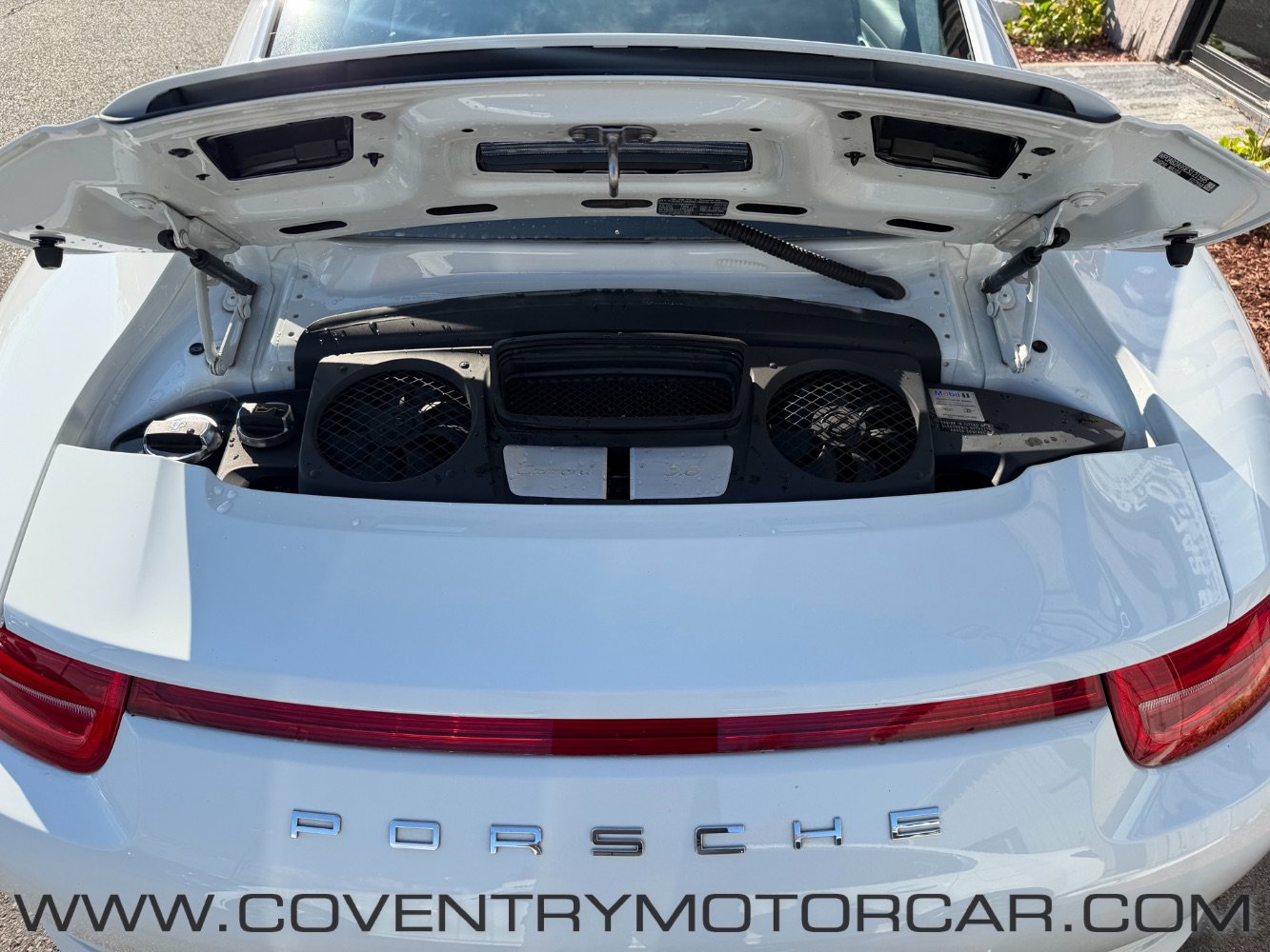 Used 2014 Porsche 911 Carrera 4S AWD/4WD image 12