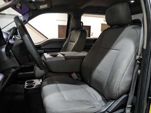 Used 2016 Ford F150 XLT AWD/4WD image 30
