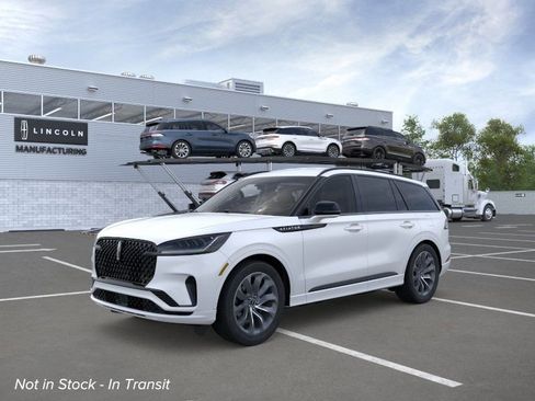 New 2026 Lincoln Aviator AWD w/ Jet Appearance Package image 1