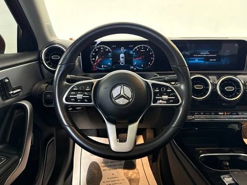 Used 2019 Mercedes-Benz A 220 image 27