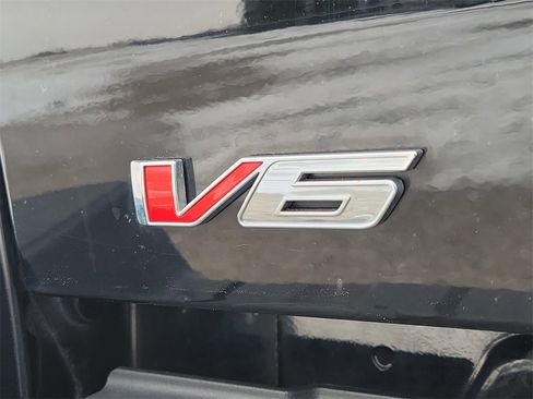 Used 2021 GMC Canyon Elevation w/ Trailering Package image 8