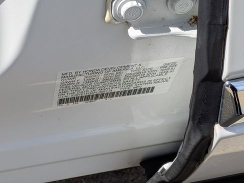 Used 2023 Acura MDX SH-AWD image 33