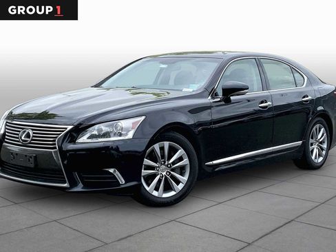 Used 2016 Lexus LS 460 AWD w/ Comfort Package image 1
