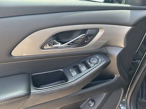Certified 2021 Chevrolet Traverse LT AWD/4WD image 14