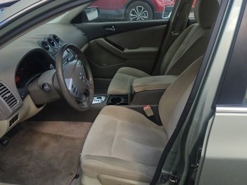 Used 2008 Nissan Altima 2.5 S w/ Convenience Pkg image 9