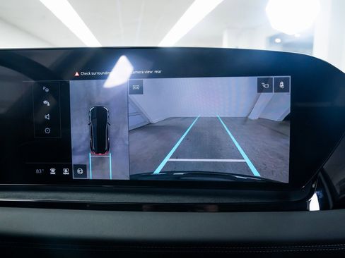 Used 2025 Audi Q6 e-tron Premium Plus w/ Premium Plus image 13